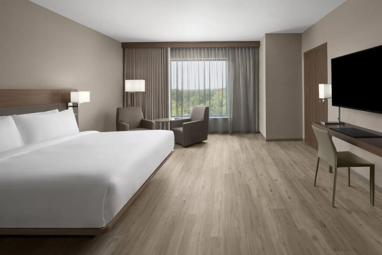 Ac Hotel By Marriott Columbus Downtown